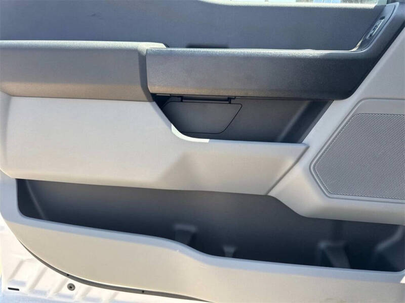 2025 Ford F-350 Super Duty XL