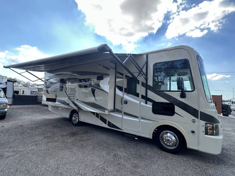 2014 Coachmen PURSUIT for sale at Florida Coach Trader, Inc. in Tampa FL