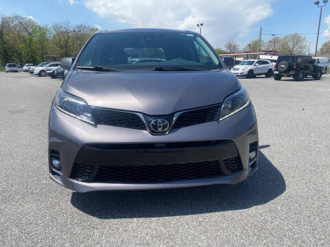 2018 Toyota Sienna