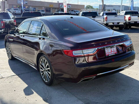 2017 Lincoln Continental Select