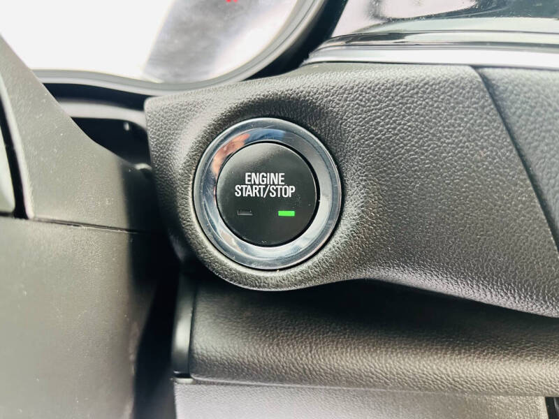 2019 Buick Regal Sportback Essence