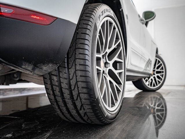 2019 Porsche Macan S