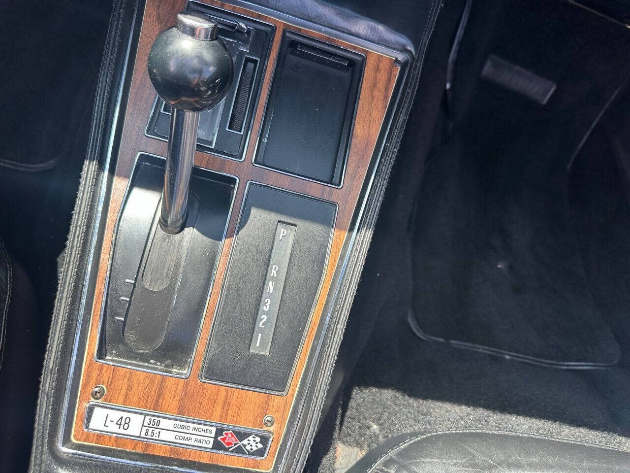 1975 Chevrolet Corvette 40