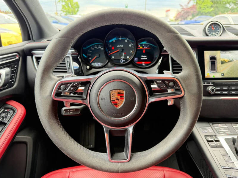 2017 Porsche Macan GTS