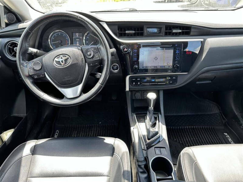 2019 Toyota Corolla XLE