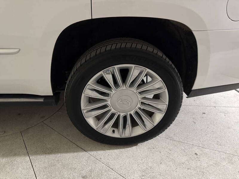 2018 Cadillac Escalade Platinum