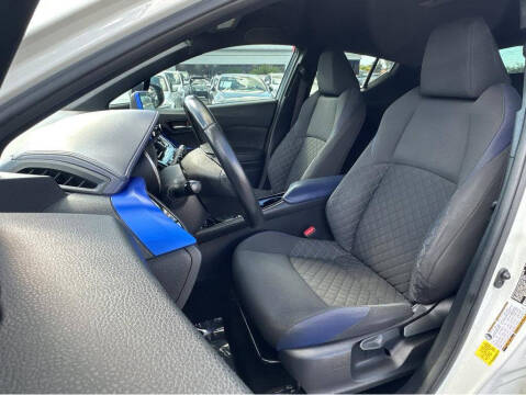 2021 Toyota C-HR XLE