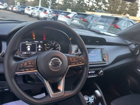 2019 Nissan Kicks SV