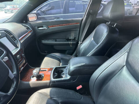 2012 Chrysler 300 Limited