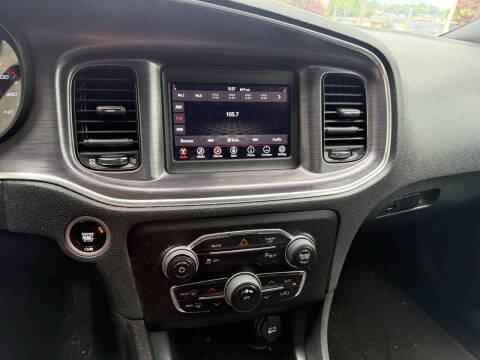 2018 Dodge Charger SXT