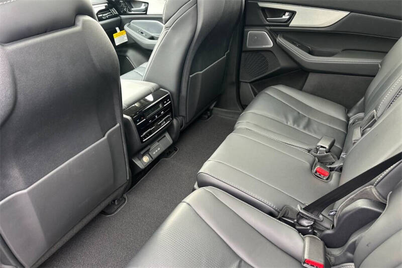2026 Acura MDX w/Tech