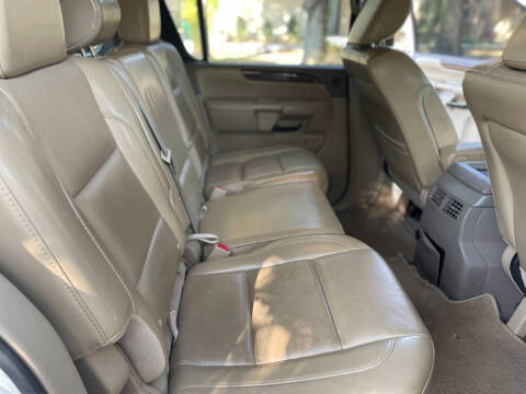 2014 Nissan Armada SL