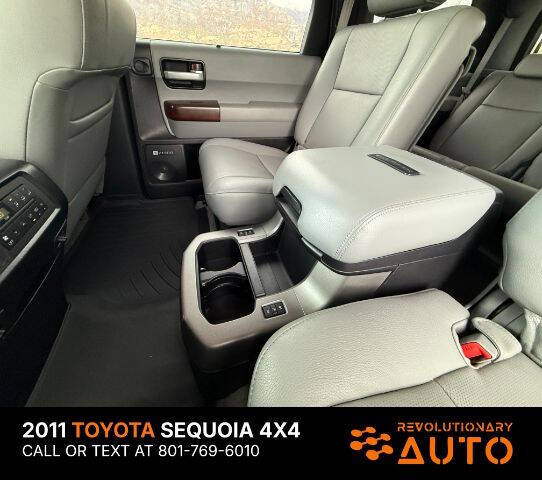 2011 Toyota Sequoia Platinum