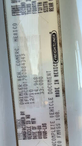 2011 Freightliner M2 106