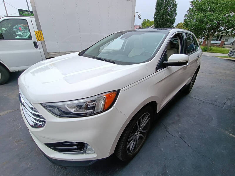 2020 Ford Edge Titanium