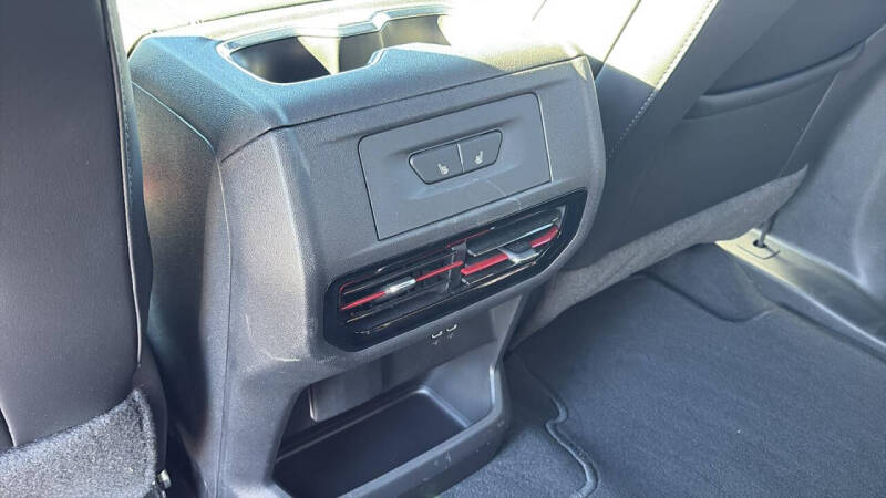 2025 Chevrolet Silverado EV RST