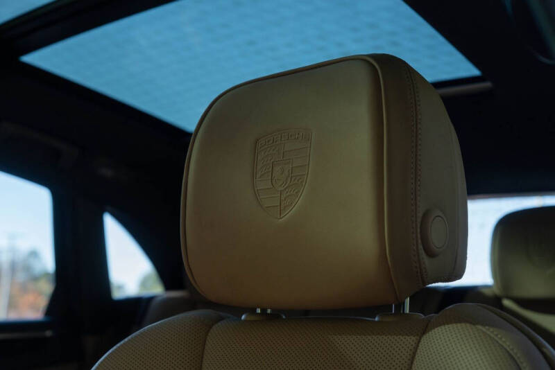 2026 Porsche Macan S