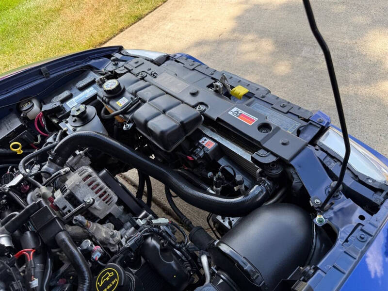 2004 Ford Mustang GT Deluxe