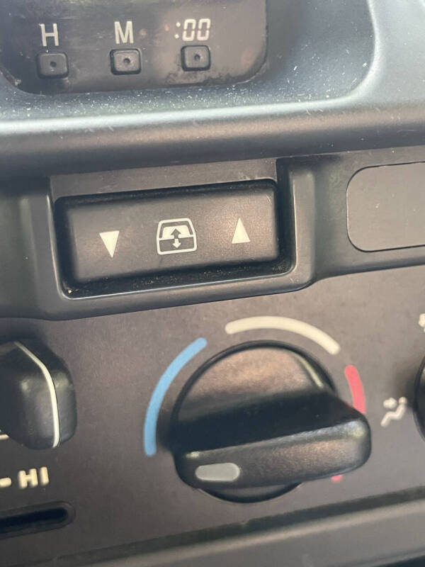 2000 Toyota 4Runner SR5