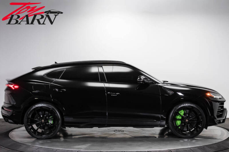 2022 Lamborghini Urus