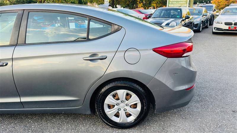 2017 Hyundai Elantra