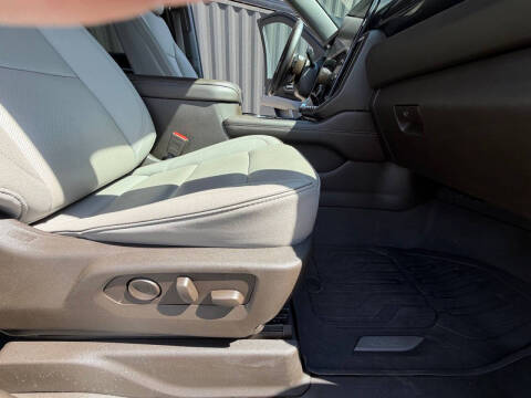 2025 GMC Yukon XL Elevation