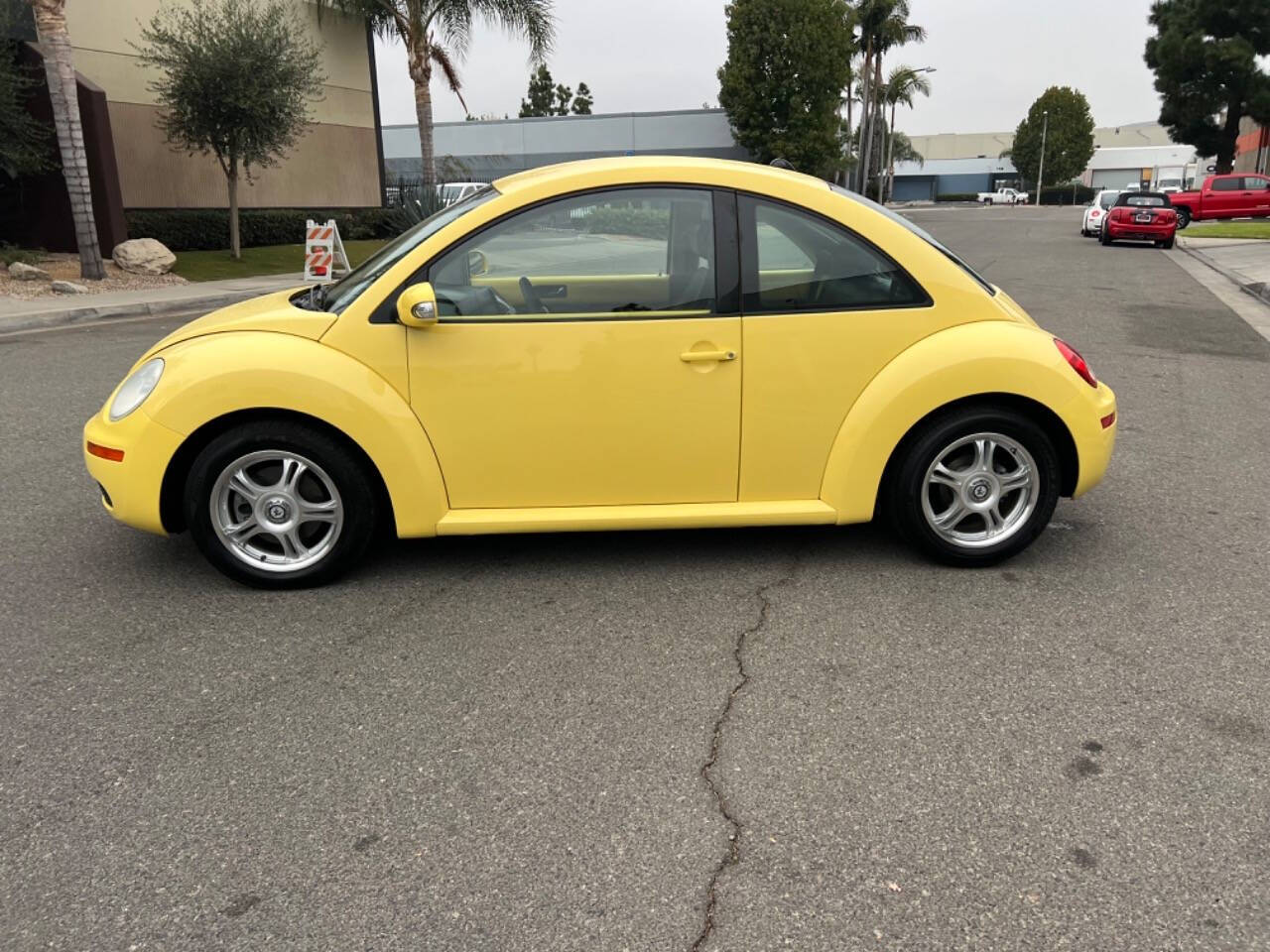 2008 Volkswagen New Beetle for sale at ZRV AUTO INC in Brea, CA