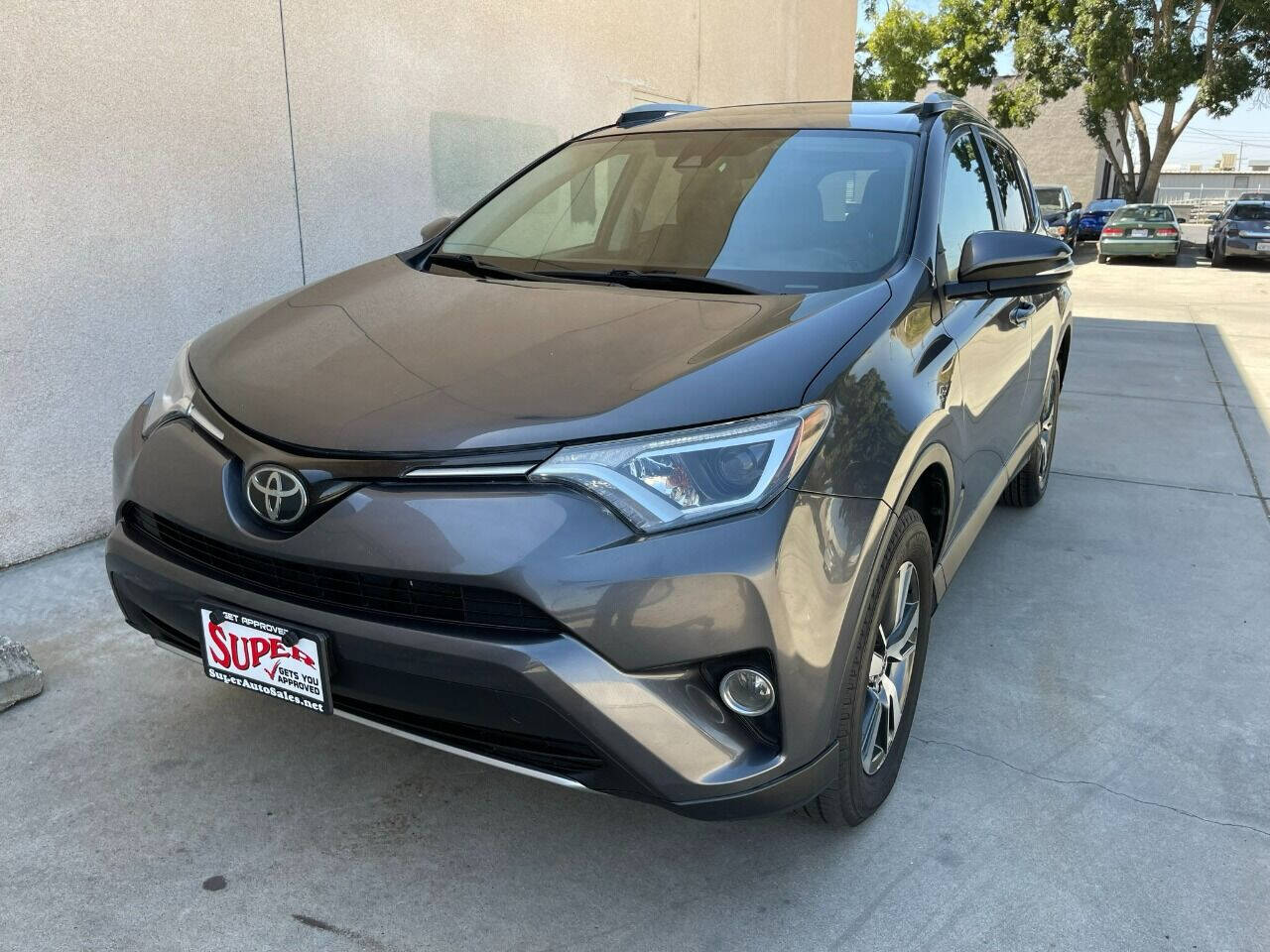 2018 Toyota RAV4 for sale at Super Auto Sales Modesto in Modesto, CA