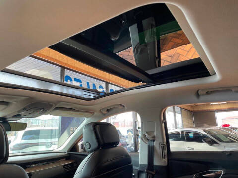 2019 Audi e-tron quattro Prestige