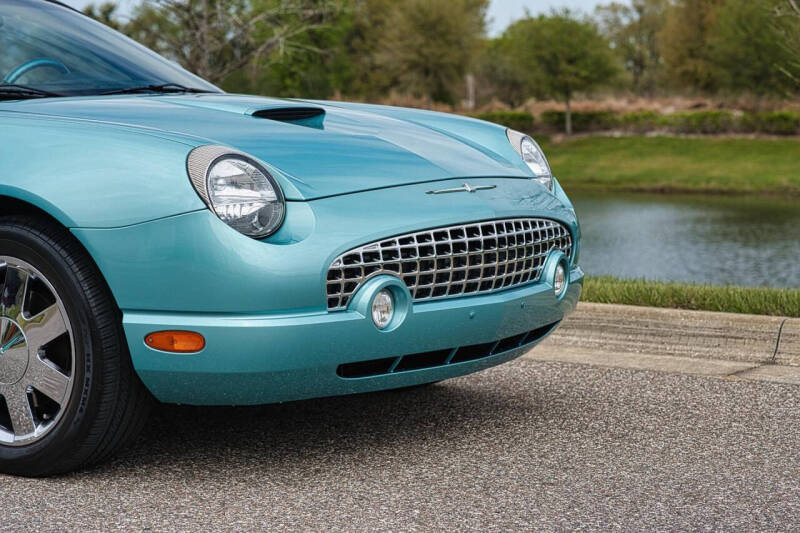 2002 Ford Thunderbird Deluxe