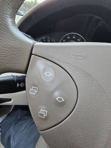 2005 Mercedes-Benz E-Class E 320