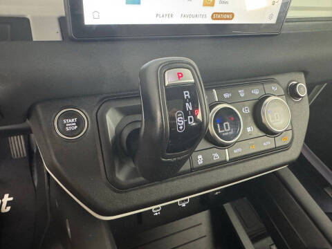 2023 Land Rover Defender 90 X-Dynamic SE