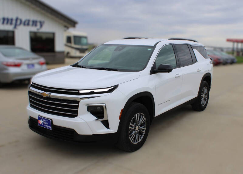 2024 Chevrolet Traverse LT