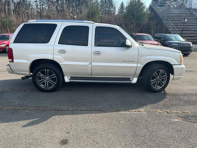 2004 Cadillac Escalade
