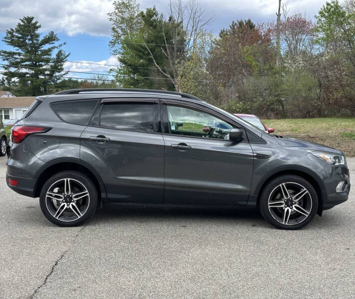2019 Ford Escape SEL