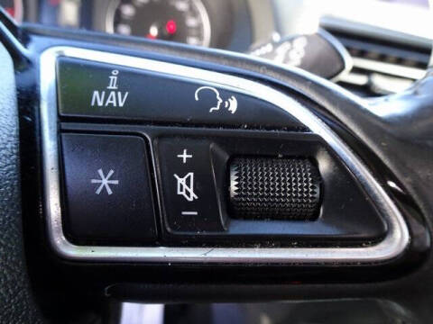 2015 Audi Q3 2.0T quattro Prestige