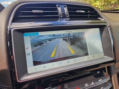 2019 Jaguar F-PACE 30t Portfolio