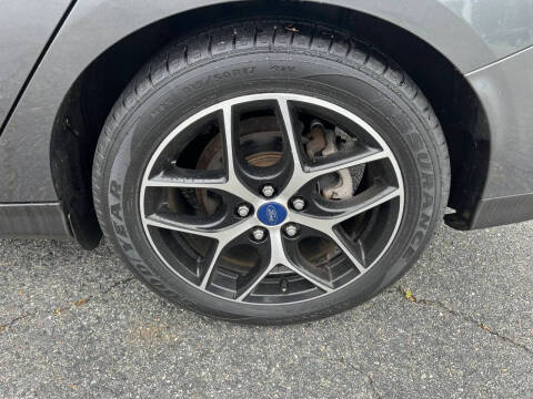 2017 Ford Focus SEL