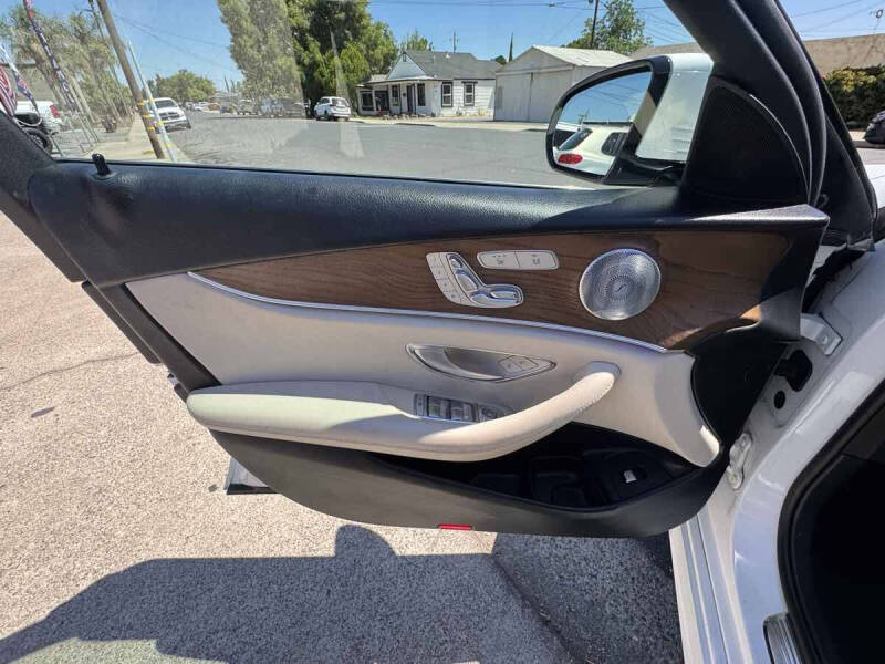 2018 Mercedes-Benz E-Class E 300
