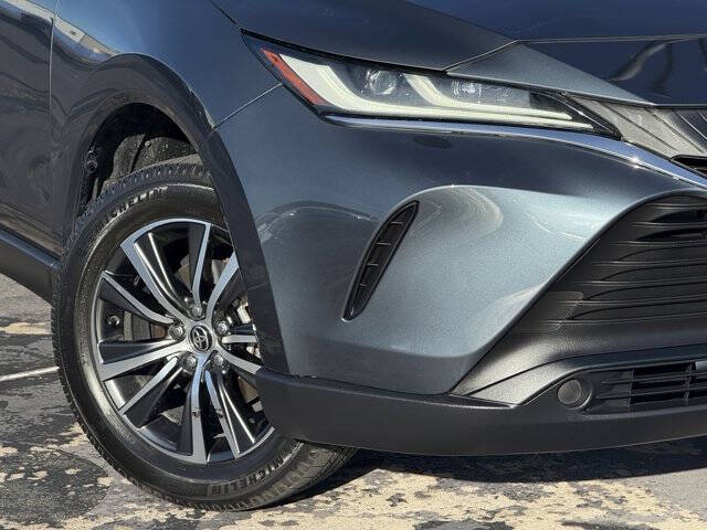 2024 Toyota Venza LE