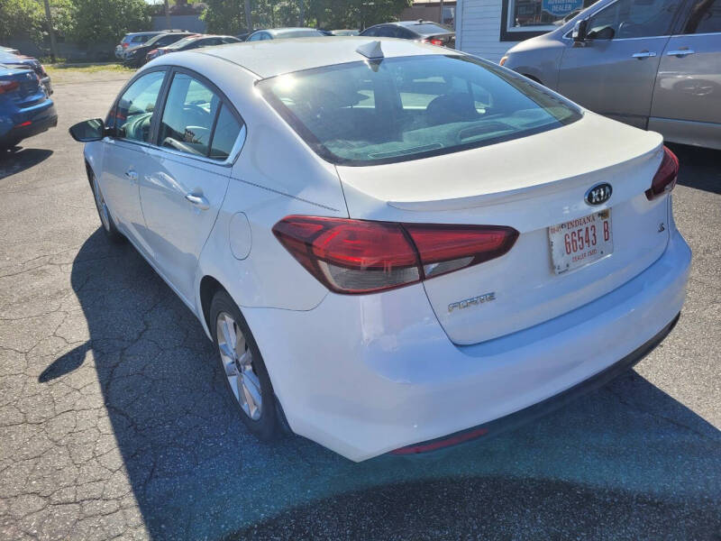 2017 Kia Forte S