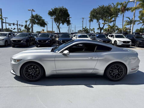 2016 Ford Mustang V6