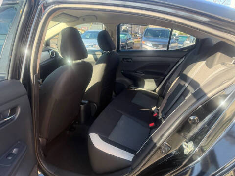 2021 Nissan Versa SV