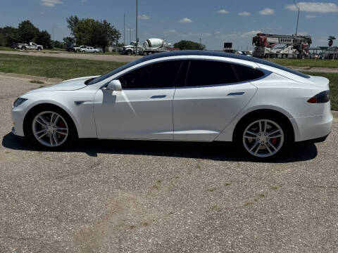 2016 Tesla Model S P85D