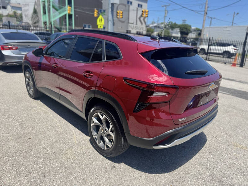 2025 Chevrolet Trax LT