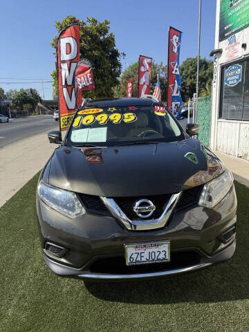 2015 Nissan Rogue SV