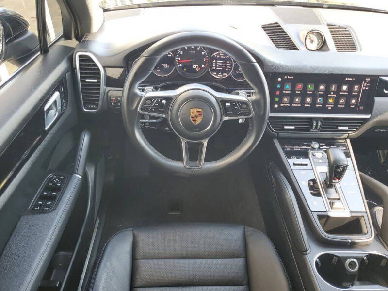 2022 Porsche Cayenne