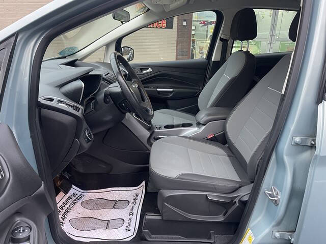 2013 Ford C-MAX Hybrid SE