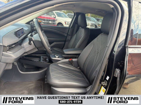 2024 Ford Mustang Mach-E Select