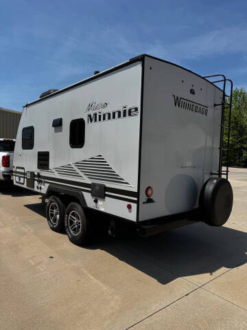 2020 Winnebago Micro Minnie
